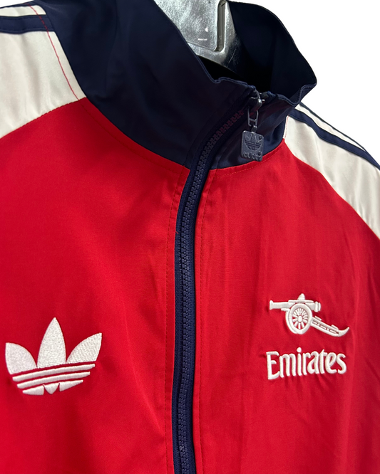 26/27 Arsenal Red & White Full Zipper Windbreaker - detail