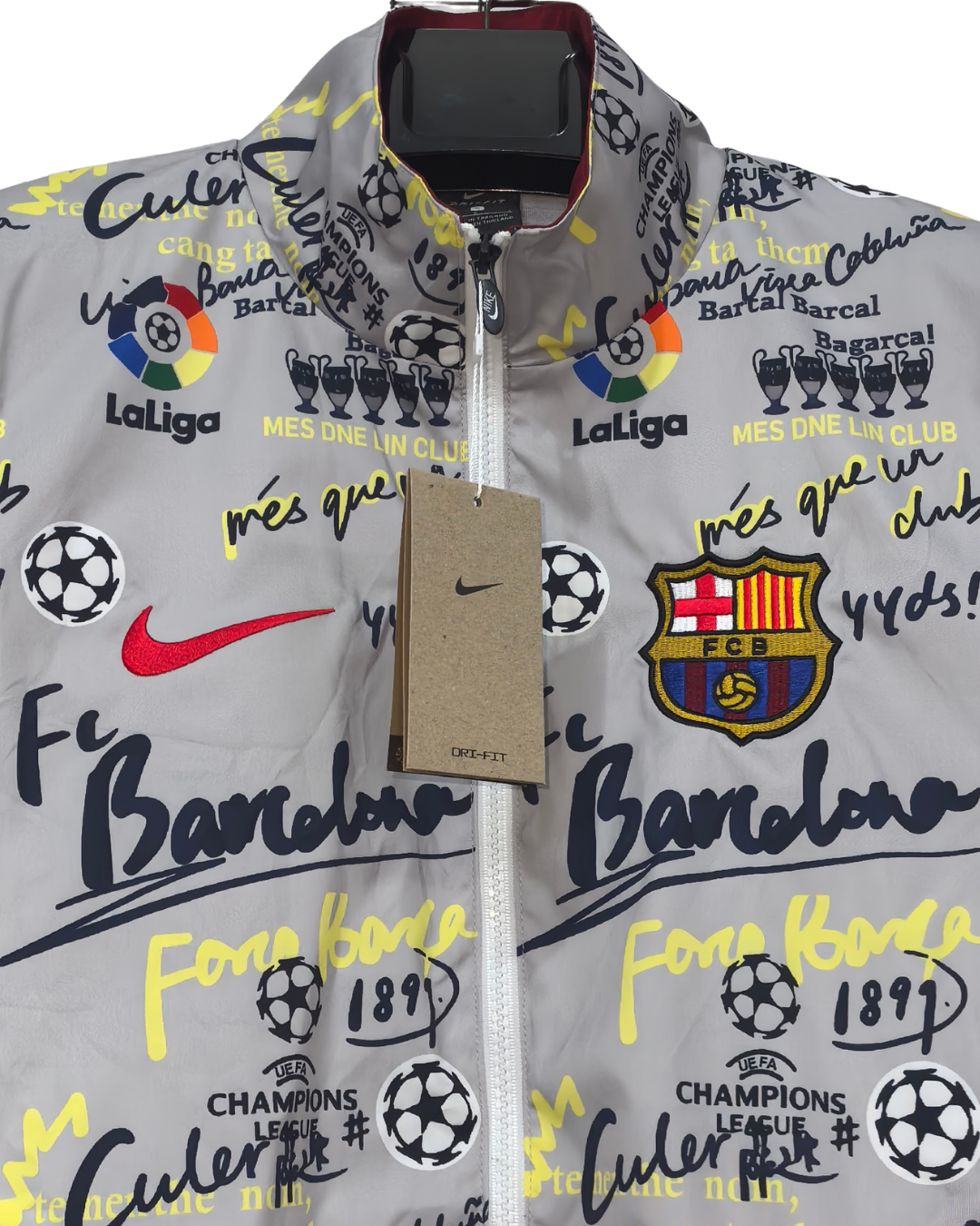 26/27 Barcelona Full Zipper Windbreaker - detail