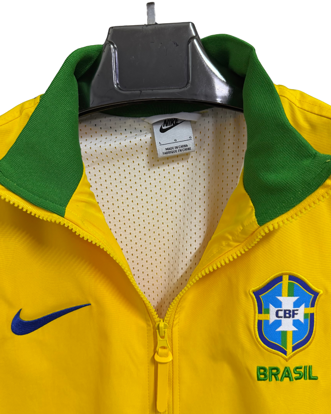 26/27 Brazil Yellow Full Zipper Windbreaker - detail-collar