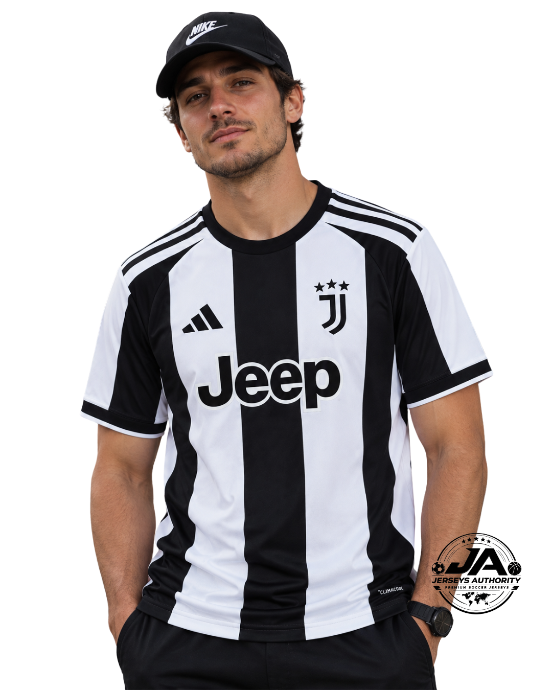 Juventus 27/28 home jersey on model
