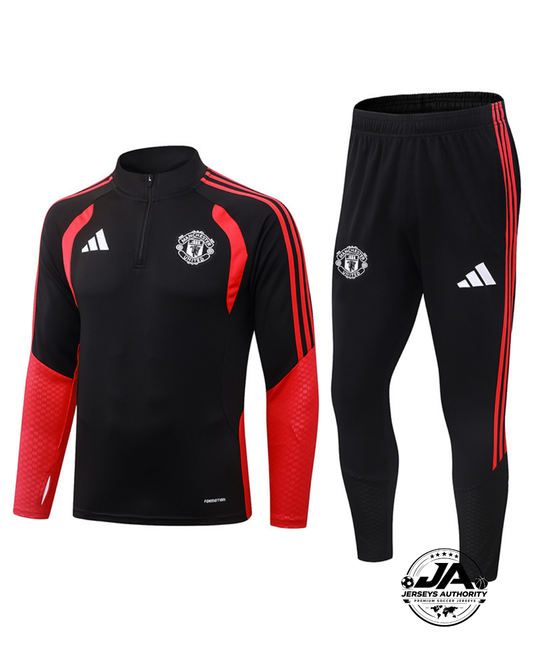 2026/27 Manchester United Black & Red Training Set – Long Sleeve
