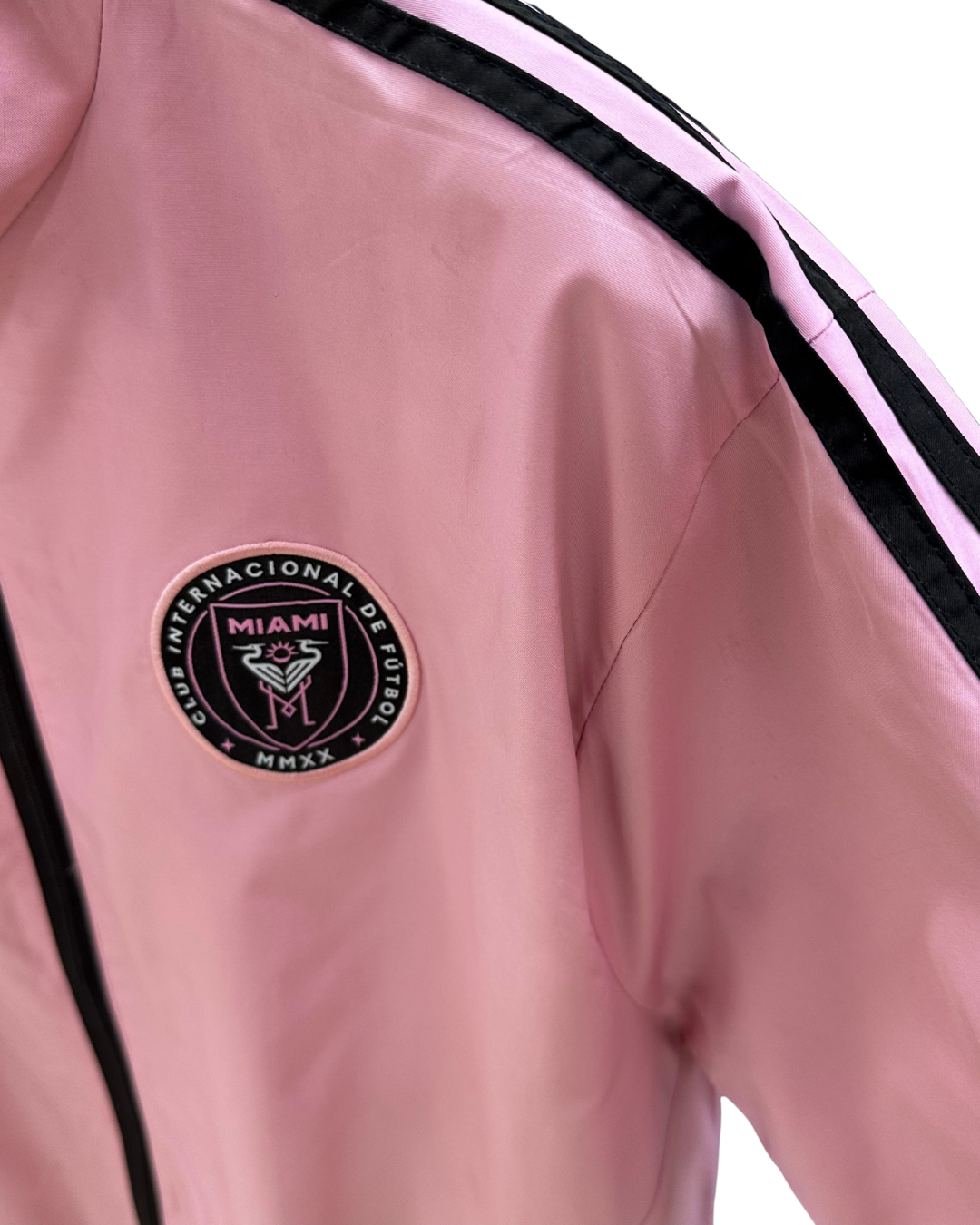 Inter Miami reversible windbreaker pink crest detail