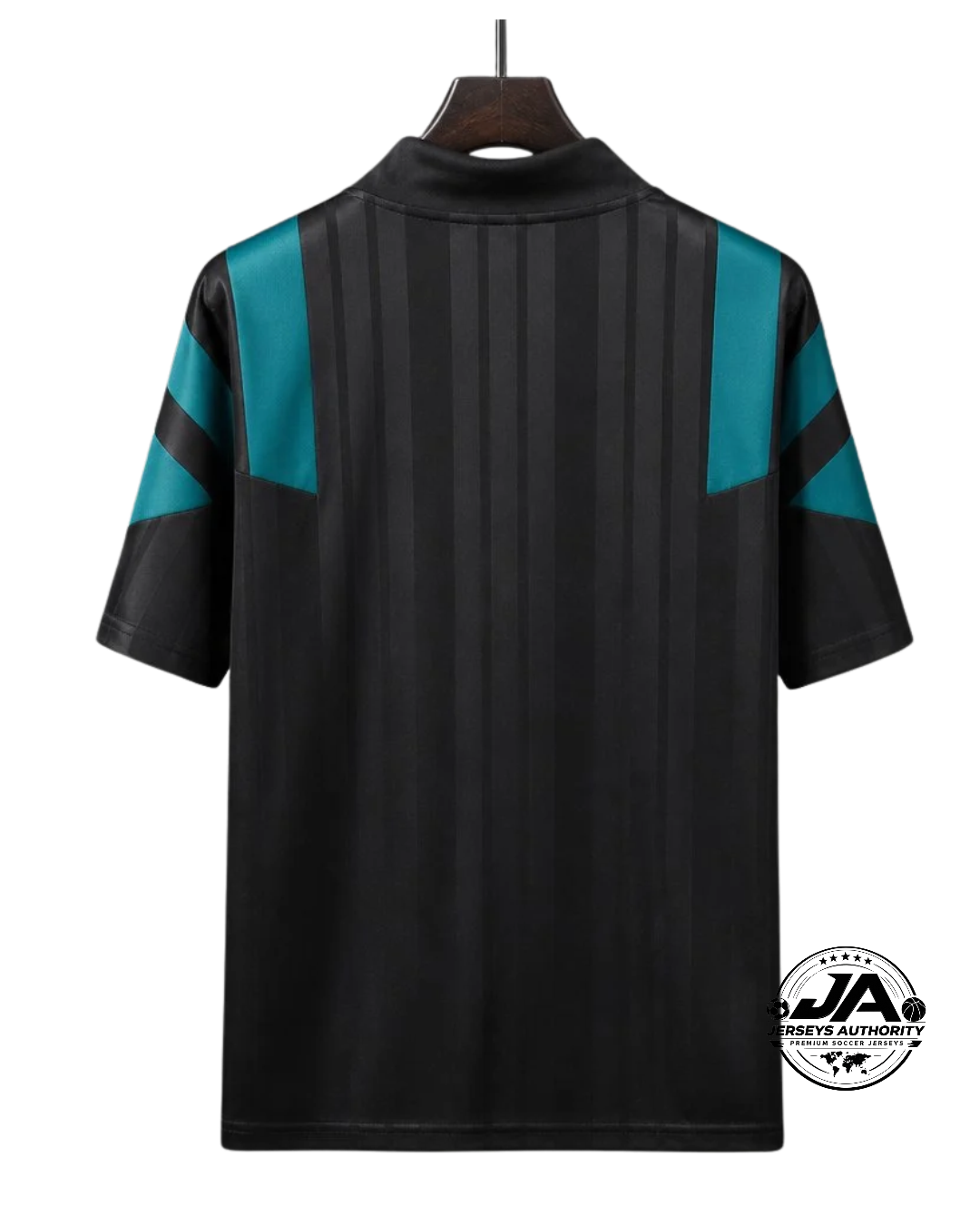 26/27 Liverpool EQT Black Jersey - Fan Version